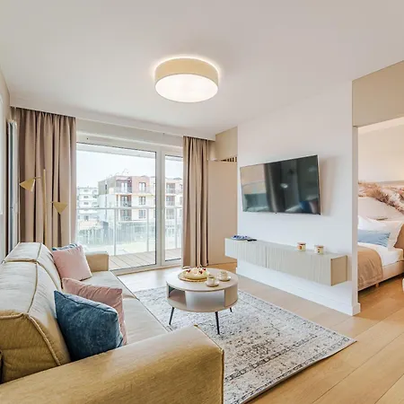 Z Basenem I Sniadaniem -polanki Aqua -holiday Apartment *